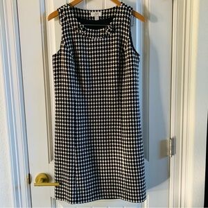 Ann Taylor LOFT Black & White Woven Dot Dress Flower Accents | Size 8